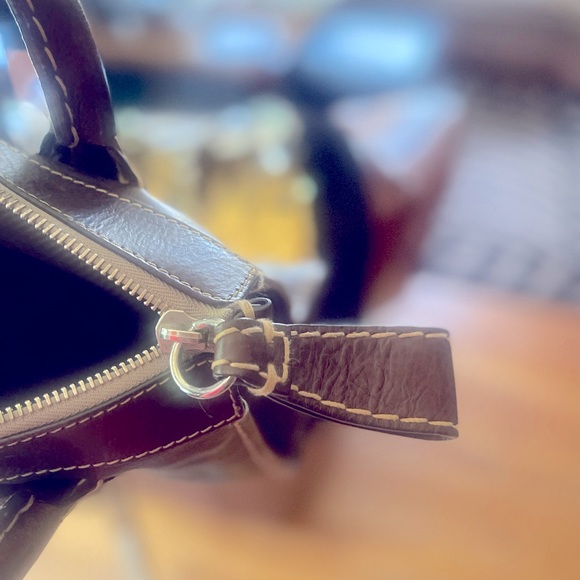 Chloe Handbag - Picture 6 of 11